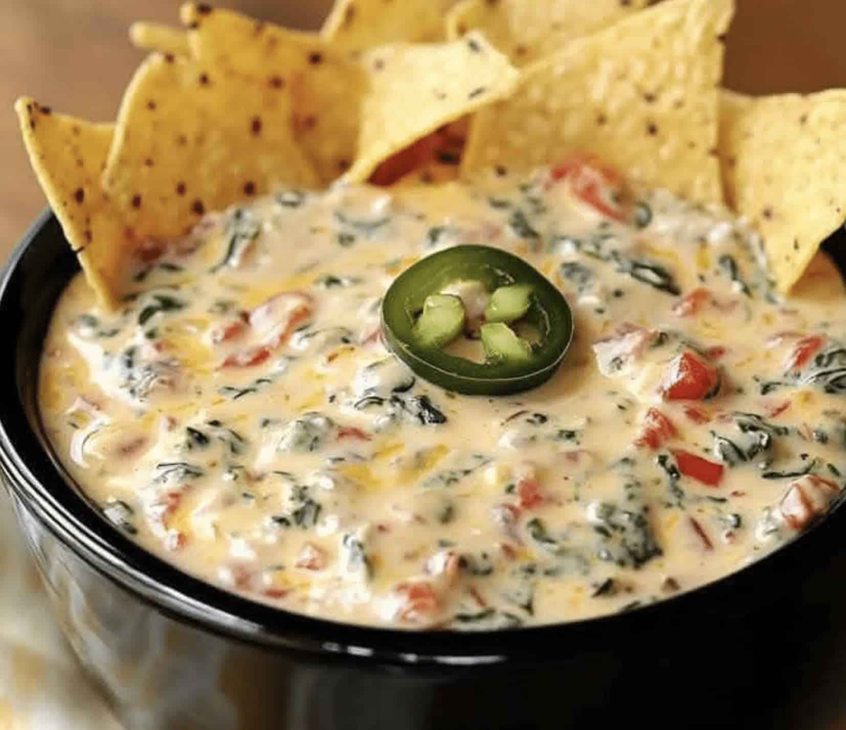 Homemade Espinaca Dip: Easy, Cheesy, and Irresistible