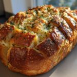 Cheesy Pull-Apart Bread